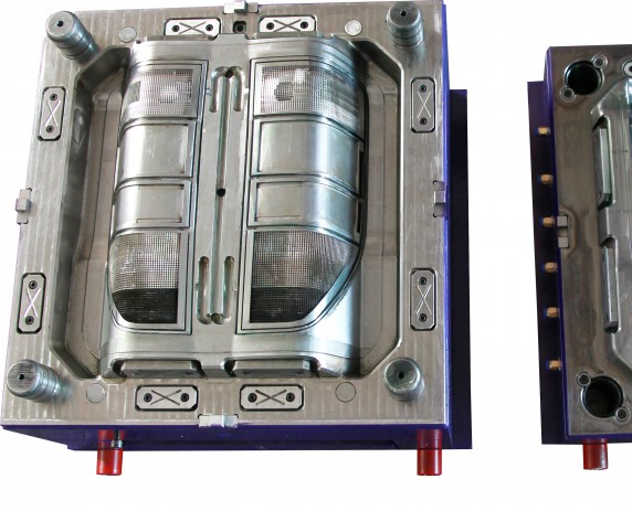 LENS MOULD